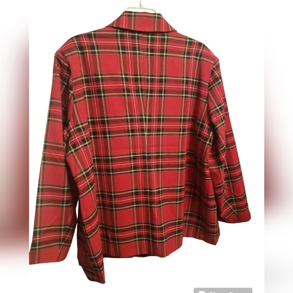 🌟Host Pick🌟 Red and Black Plaid Blazer-NWT - Picture 3 of 7